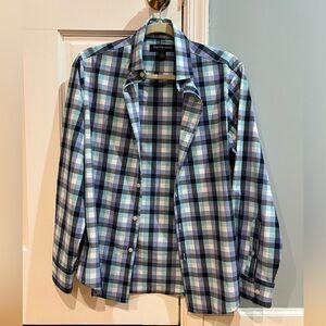 Mizzen and main leeward no tuck button down